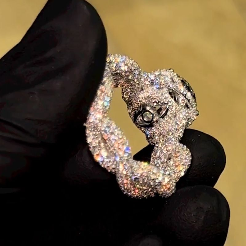 Stunning micro pave patterned twisted diamond ring - JEWELBUYS