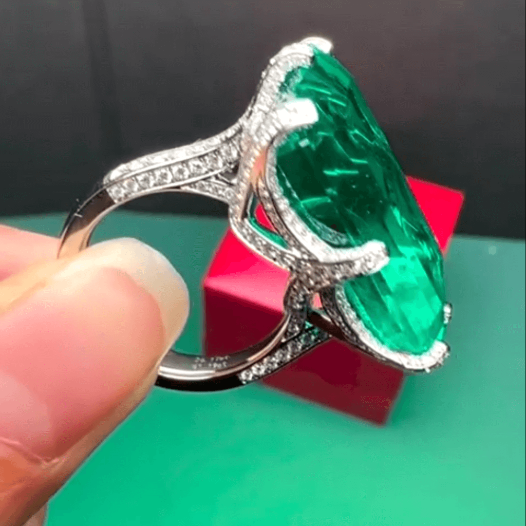 15ct Emerald Cut Green Sapphire Engagement Ring-JEWELBUYS