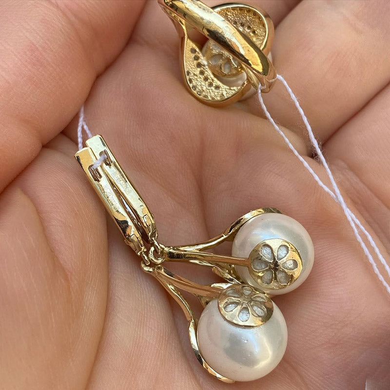 Leaf-shaped pearl and gemstone earring and ring set-JEWELBUYS