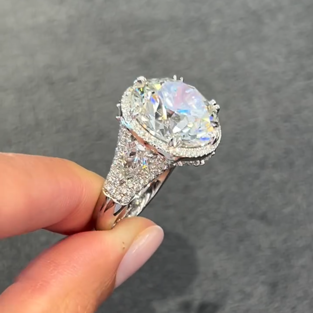 Spectacular 10ct Round Cut Brilliant Center White Sapphire Women's Engagement Ring in Silver-JEWELBUYS