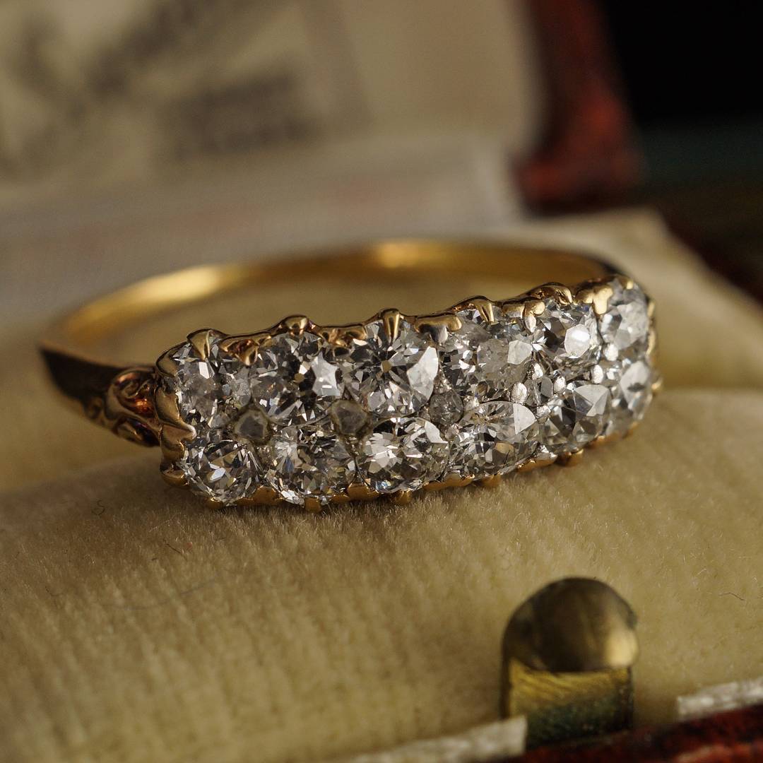 1.0Ctw Antique European-cut double-row sapphire ring- JEWELBUYS