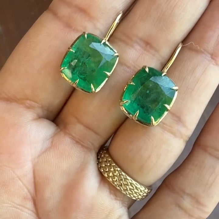 4.0Ctw cushion-cut emerald and sapphire vintage earrings-JEWELBUYS