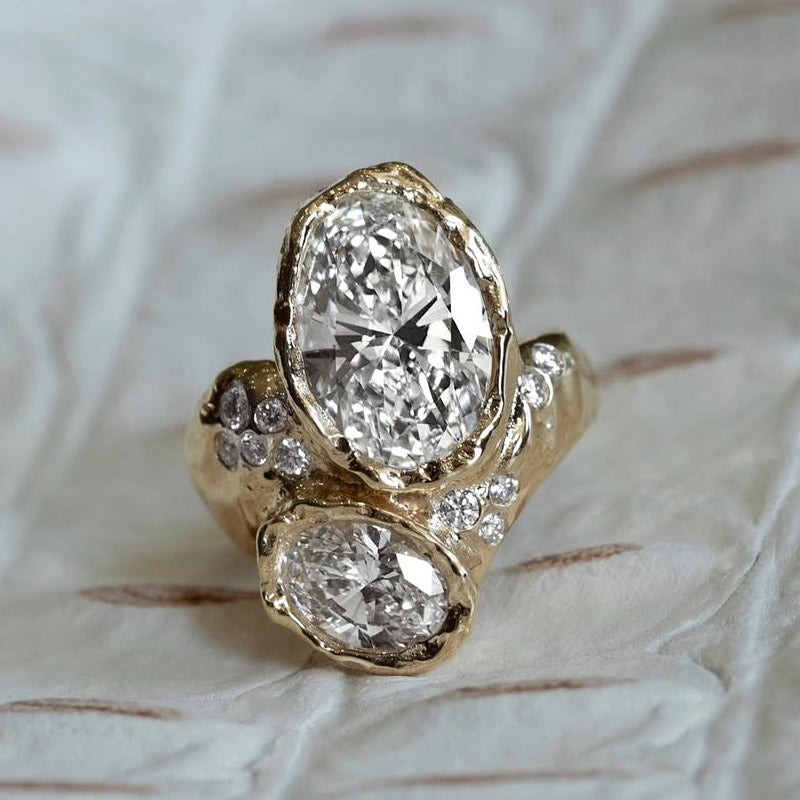8.0ctw Sculptural Oval Sapphire Ring-JEWELBUYS