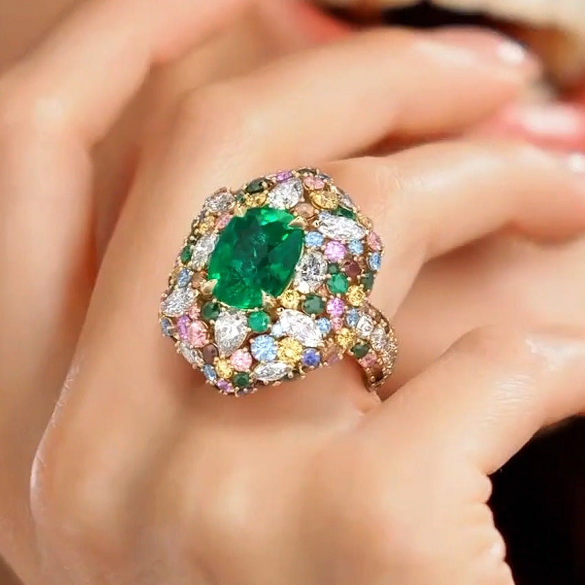 4.3ctw Vivid Colored Sapphire Engagement Ring-JEWELBUYS