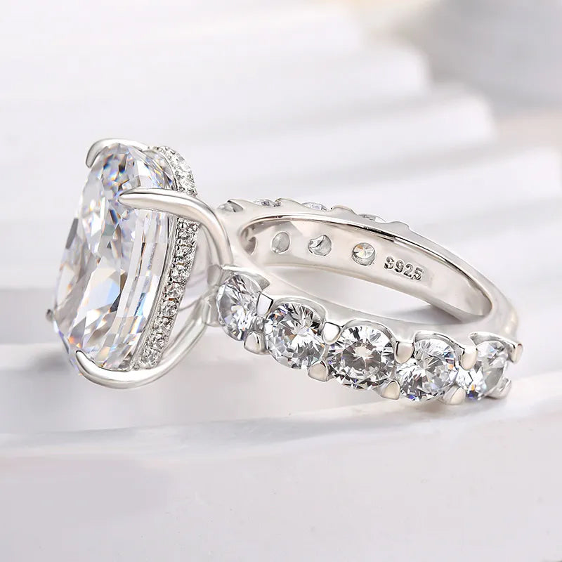 9ct Cushion & Round Cut  White Sapphire Gorgeous Fine Crushed Ice Engagement Ring-JEWELBUYS