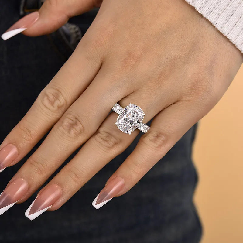 9ct Cushion & Round Cut  White Sapphire Gorgeous Fine Crushed Ice Engagement Ring-JEWELBUYS
