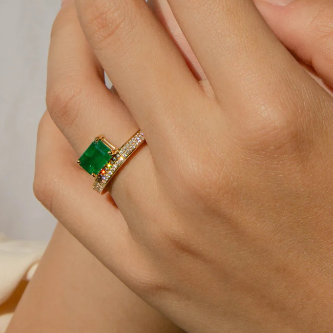 Personalized 2ct Emerald & Round Cut Green & White Sapphire Opening Ring-JEWELBUYS