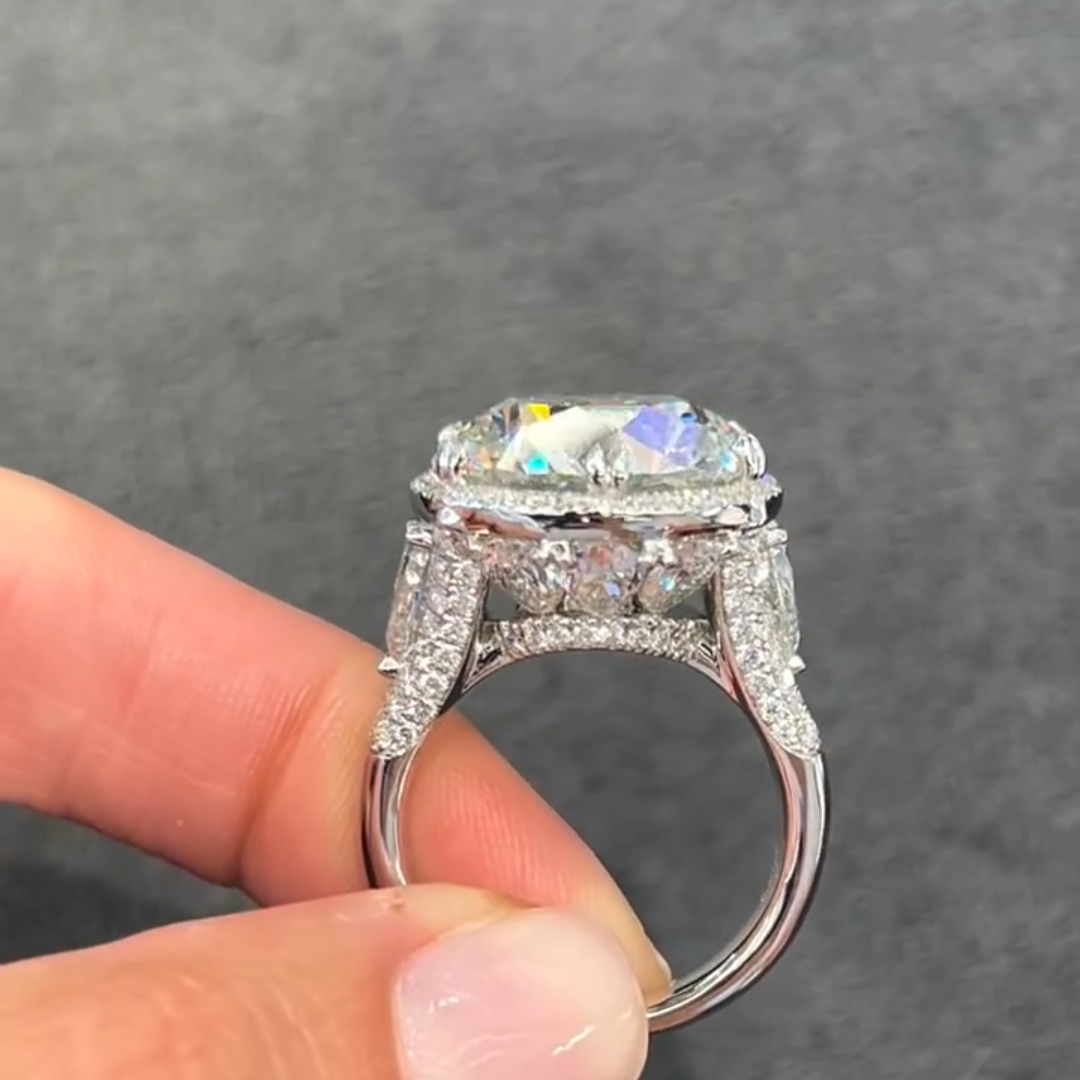 Spectacular 10ct Round Cut Brilliant Center White Sapphire Women's Engagement Ring in Silver-JEWELBUYS