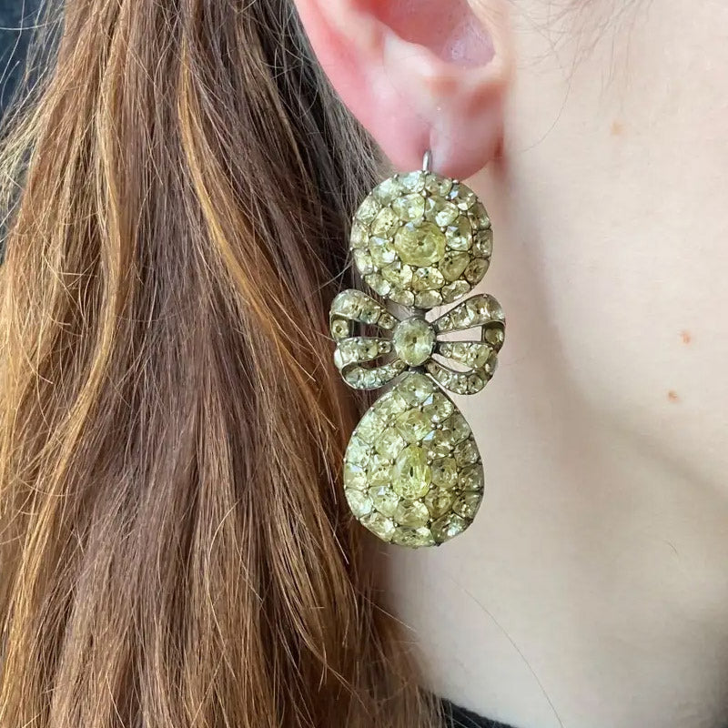 10.0Ctw Cushion Cut Teardrop-shaped Bow Sapphire Pendant Earrings-JEWELBUYS