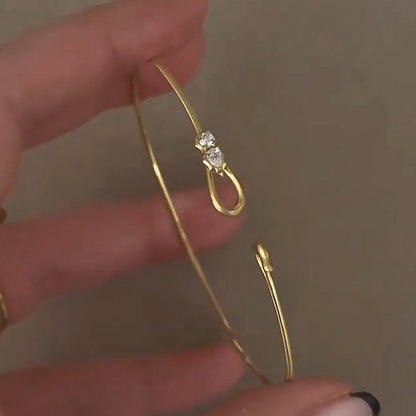 0.1ctw Pear & Round Cut Modern Simple Style Bracelet- JEWELBUYS