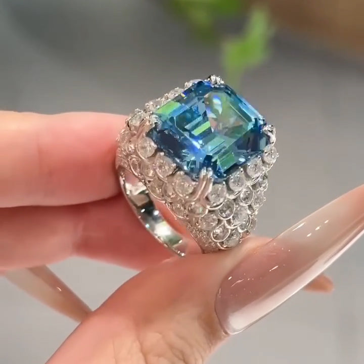 8.0Ctw Luxurious and elegant aquamarine engagement ring-JEWELBUYS