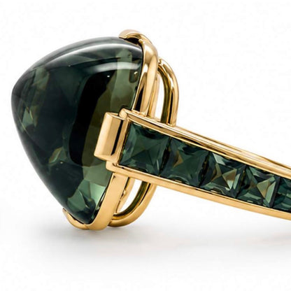 7.0Ctw Sugarloaf Green Sapphire Engagement Ring-JEWELBUYS