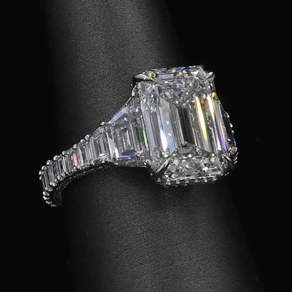 4.0Ctw Emerald-cut Gradient Sapphire Engagement Ring-JEWELBUYS
