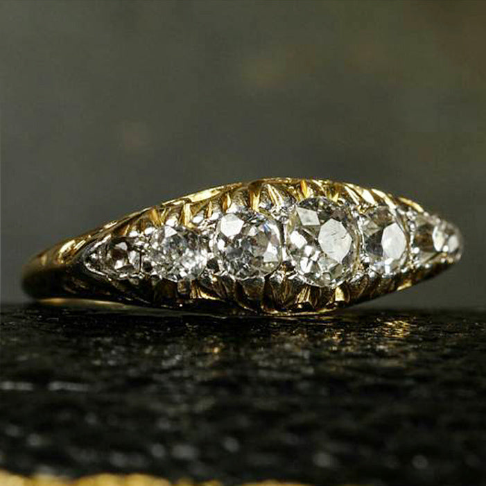 0.84Ctw vintage sapphire ring with a bold, old-fashioned cut- JEWELBUYS