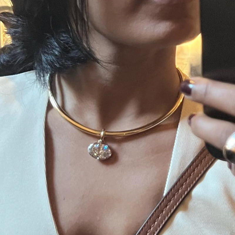 6.8ct Oval Cut Sapphire Pendant Collar-JEWELBUYS