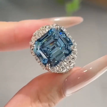 8.0Ctw Luxurious and elegant aquamarine engagement ring-JEWELBUYS