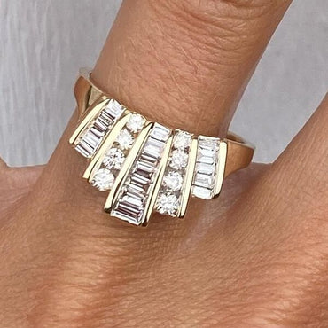 1.6ctw Baguette Cut White Sapphire V-Shape Ring-JEWELBUYS