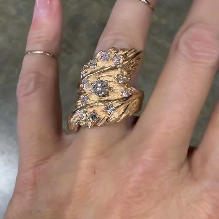 2.0Ctw Exquisite Vintage Round Sapphire Art Ring-JEWELBUYS