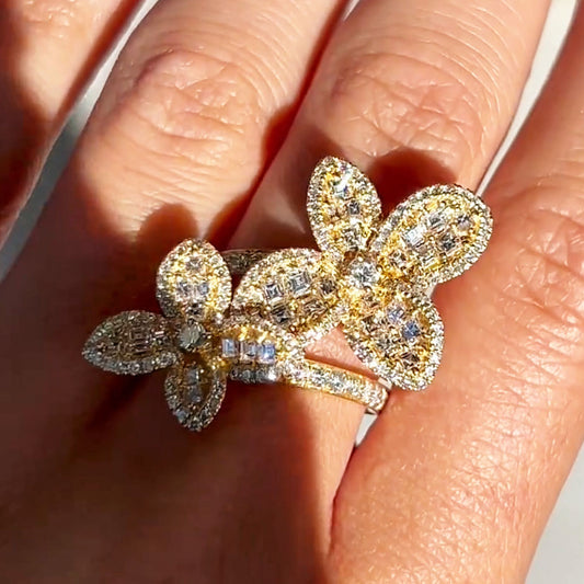 Elegant 3ct Emerald Cut White Sapphire Flower Shaped Women's Ring in Gold-JEWELBUYS