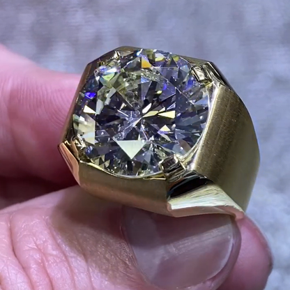 Minimalist 20 ct White Sapphire Round Cut Ring -JEWELBUYS
