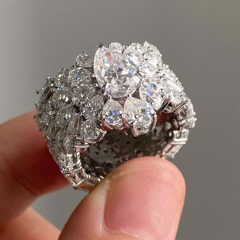 10.5ctw Art Deco Pear Cut Diamond Ring - JEWELBUYS