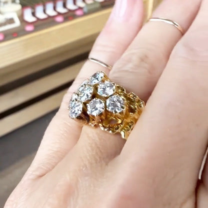 3.0Ctw Retro-Style Sapphire Engagement Ring-JEWELBUYS