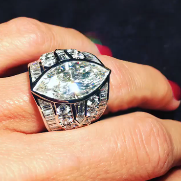 Stylish 10 ctw Marquise Cut White Gemstone Ring -JEWELBUYS