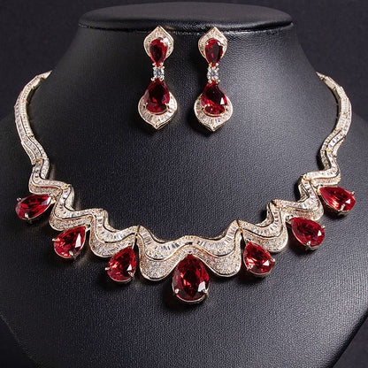 A stunning and luxurious 140-carat pear-shaped sapphire necklace and earring set-JEWELBUYS