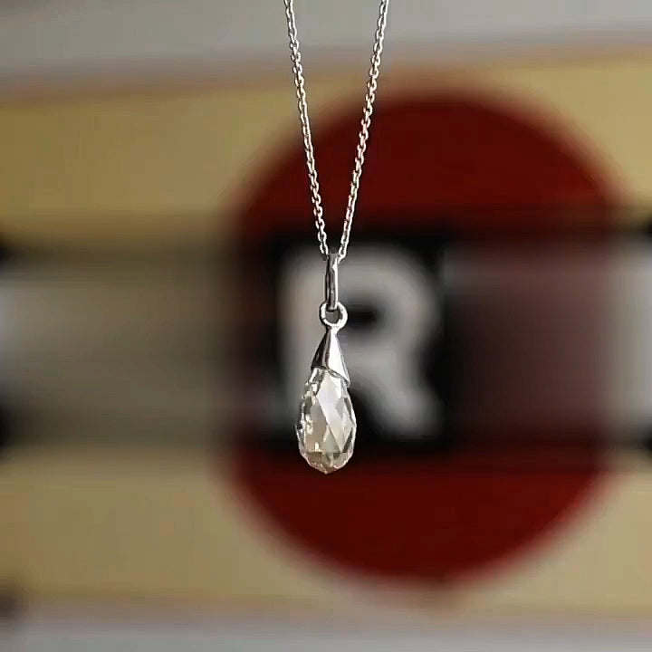 5.0Ct teardrop-shaped sapphire art pendant-JEWELBUYS