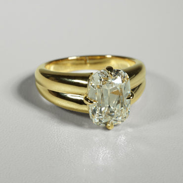 3.5Ct cushion-cut sapphire engagement ring-JEWELBUYS
