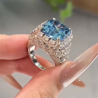 8.0Ctw Luxurious and elegant aquamarine engagement ring-JEWELBUYS