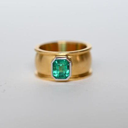 Minimalist 2ct Two-tone Emerald Cut Emerald Ring-JEWELBUYS