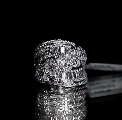 Gorgeous 7 ctw Multi-Cut White Gemstone Ring -JEWELBUYS