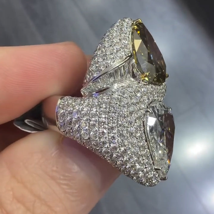 10Ctw pear-shaped cut yellow and white two-color sapphire bypass ring-JEWELBUYS