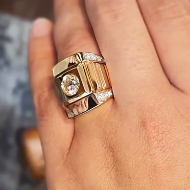 Noble 4 ctw Round Cut White Gemstone Ring -JEWELBUYS