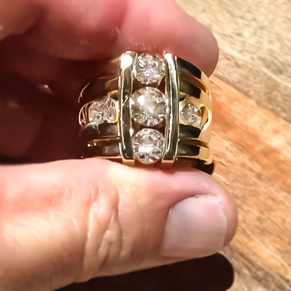 Fashion 1.5 ctw Round Cut White Gemstone Ring for Men and Women -JEWELBUYS
