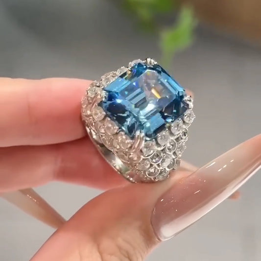8.0Ctw Luxurious and elegant aquamarine engagement ring-JEWELBUYS