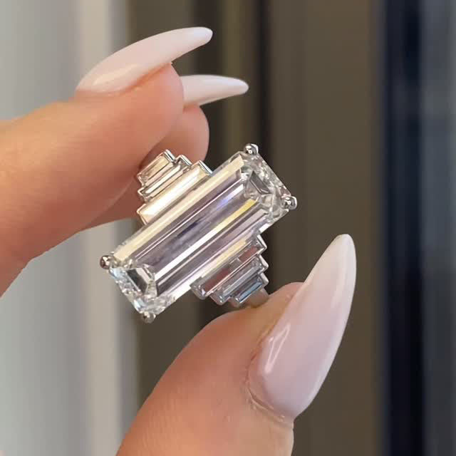 4.0Ctw rectangular-cut sapphire step-style engagement ring-JEWELBUYS