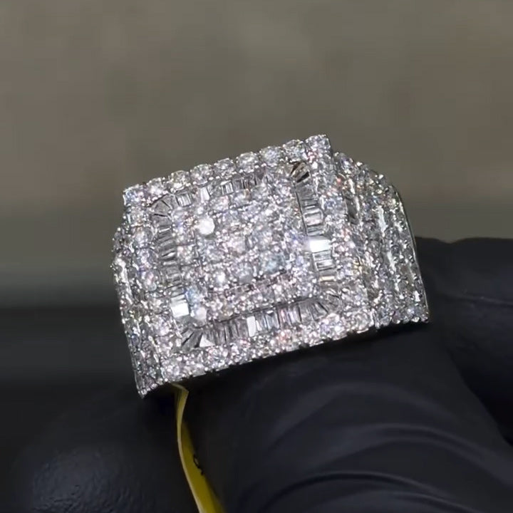 3.88Ctw Round and baguette cut men's sapphire ring-JEWELBUYS