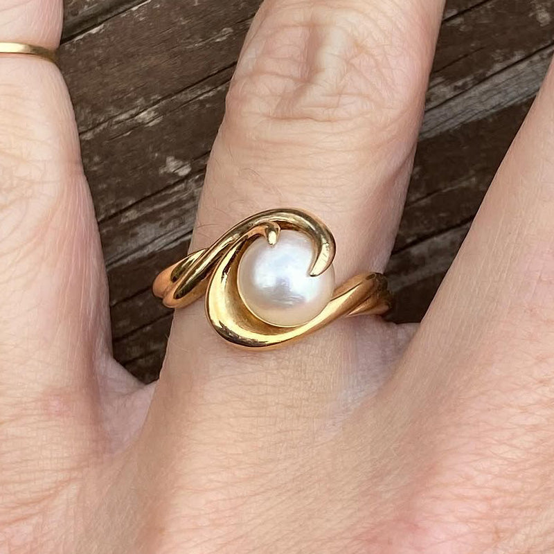 Gorgeous And Elegant Gold Pearl Ring-JEWELBUYS