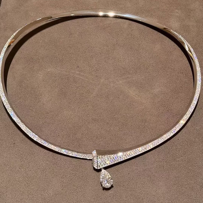 8.0Ctw Elegant Sapphire Pendant Necklace-JEWELBUYS