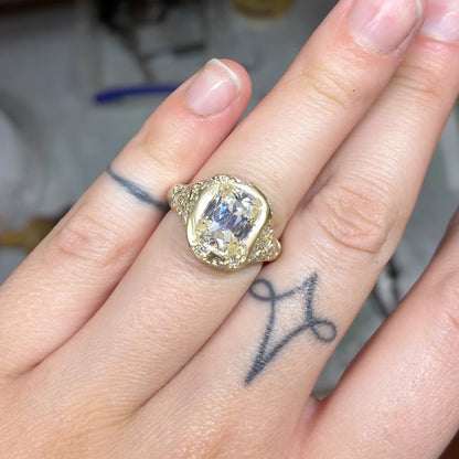 3.0Ctw cushion-cut irregular textured sapphire engagement ring-JEWELBUYS