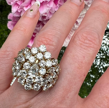 Gorgeous 4 ctw Multi-Cut White Gemstone Cluster Ring -JEWELBUYS
