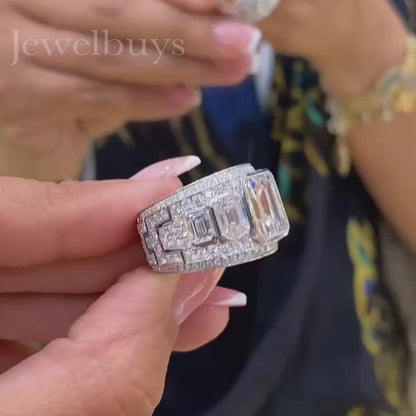 Delicate and Elegant Emerald Cut Diamond Engagement Ring - JEWELBUYS